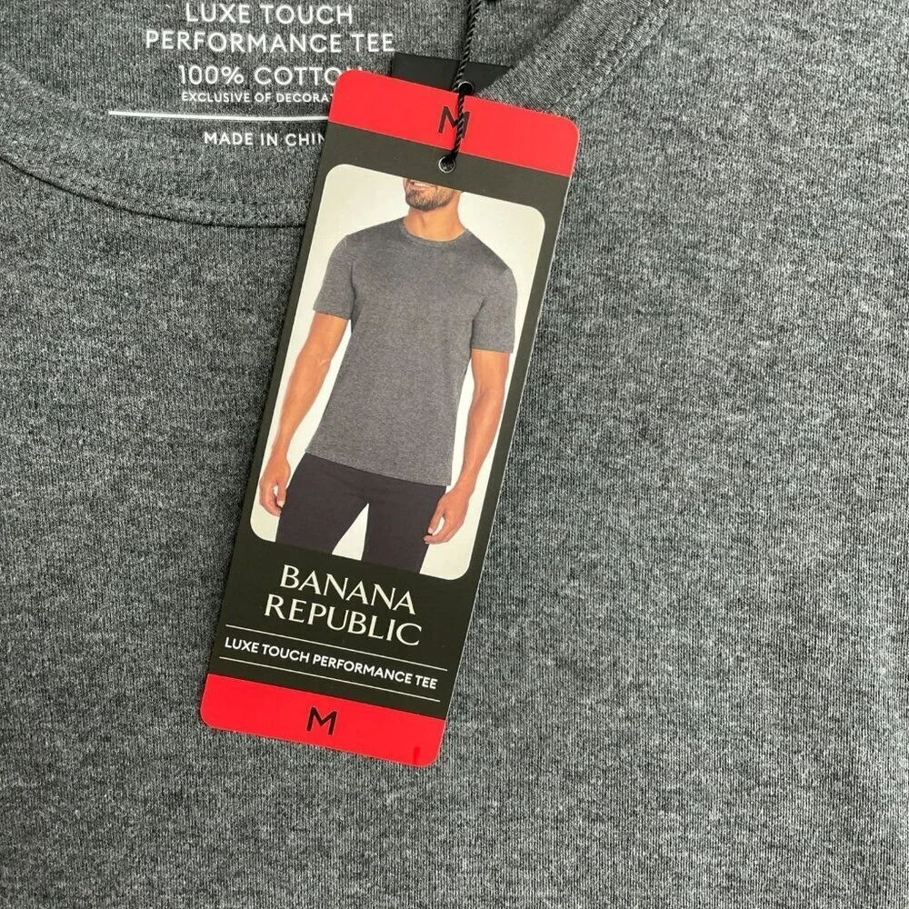 Banana Republic Men's M Luxe Touch Performance Tee Gray  N0749